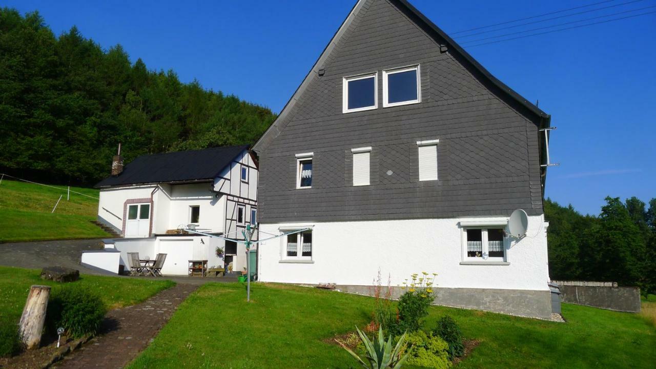 Ferienhaus Broche Hilchenbach エクステリア 写真